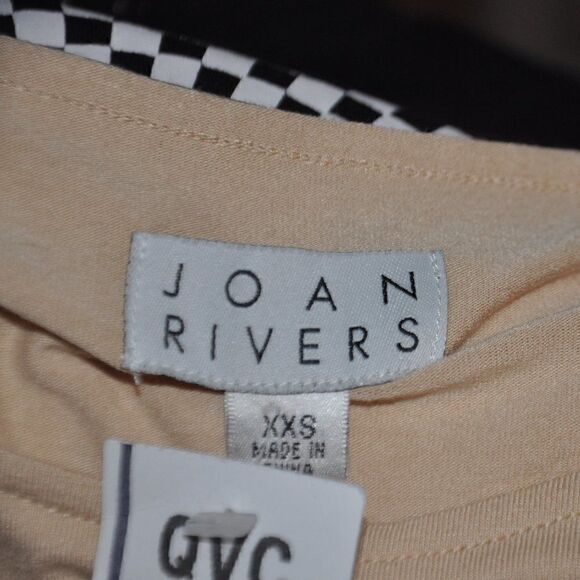 2/$10 JOAN RIVERS see measurements Tiered Hi-Lo Top MUST BUNDLE FOR THIS PRICE - Picture 4 of 4